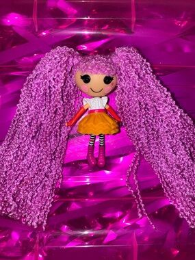 Lalaloopsy minis Loopy Hair Peanut Big Top doll